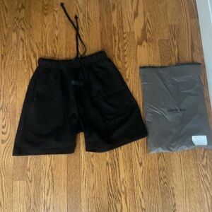 Fear of God Essentials Black